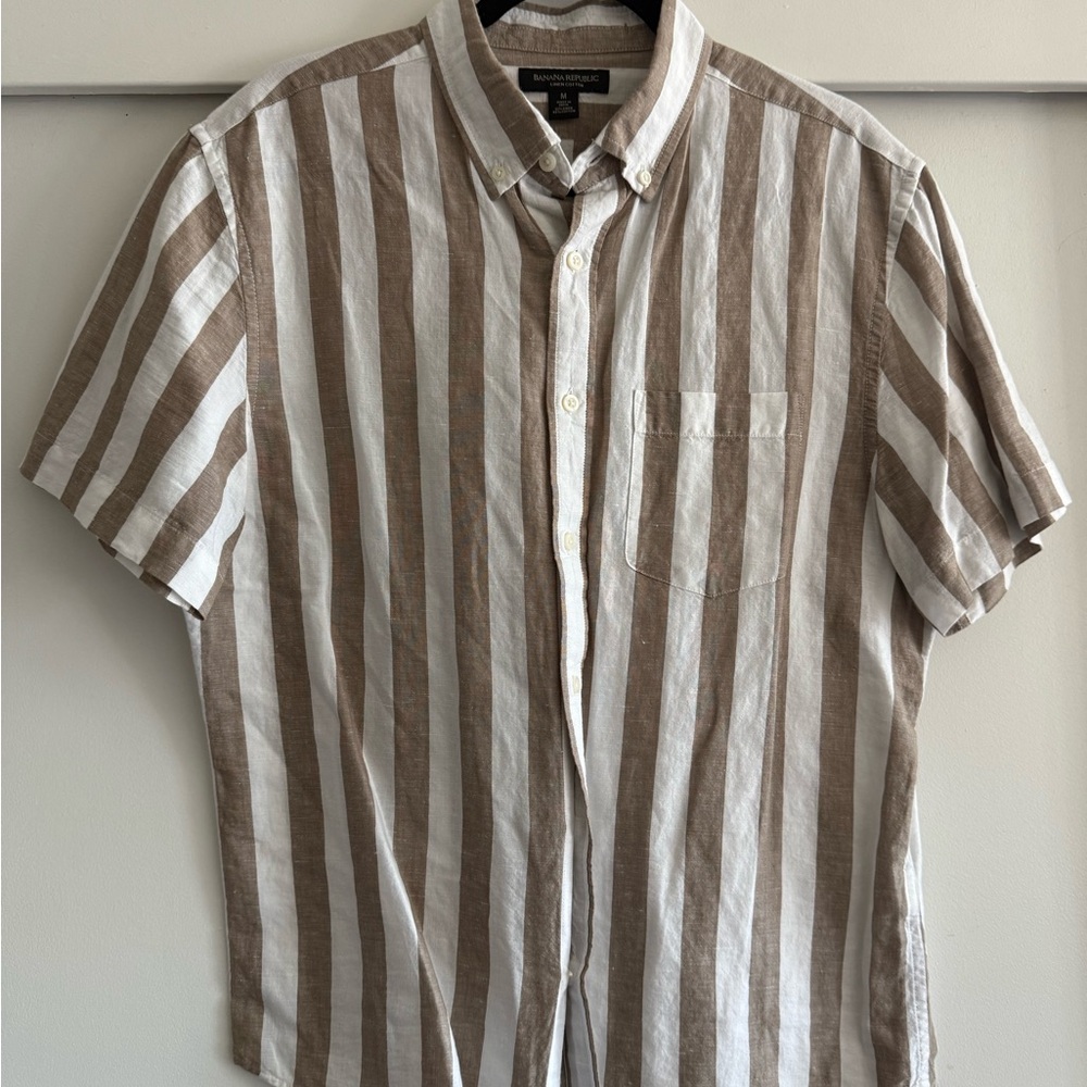 Banana Republic Tan and White Linen Shirt Sleeve Shirt